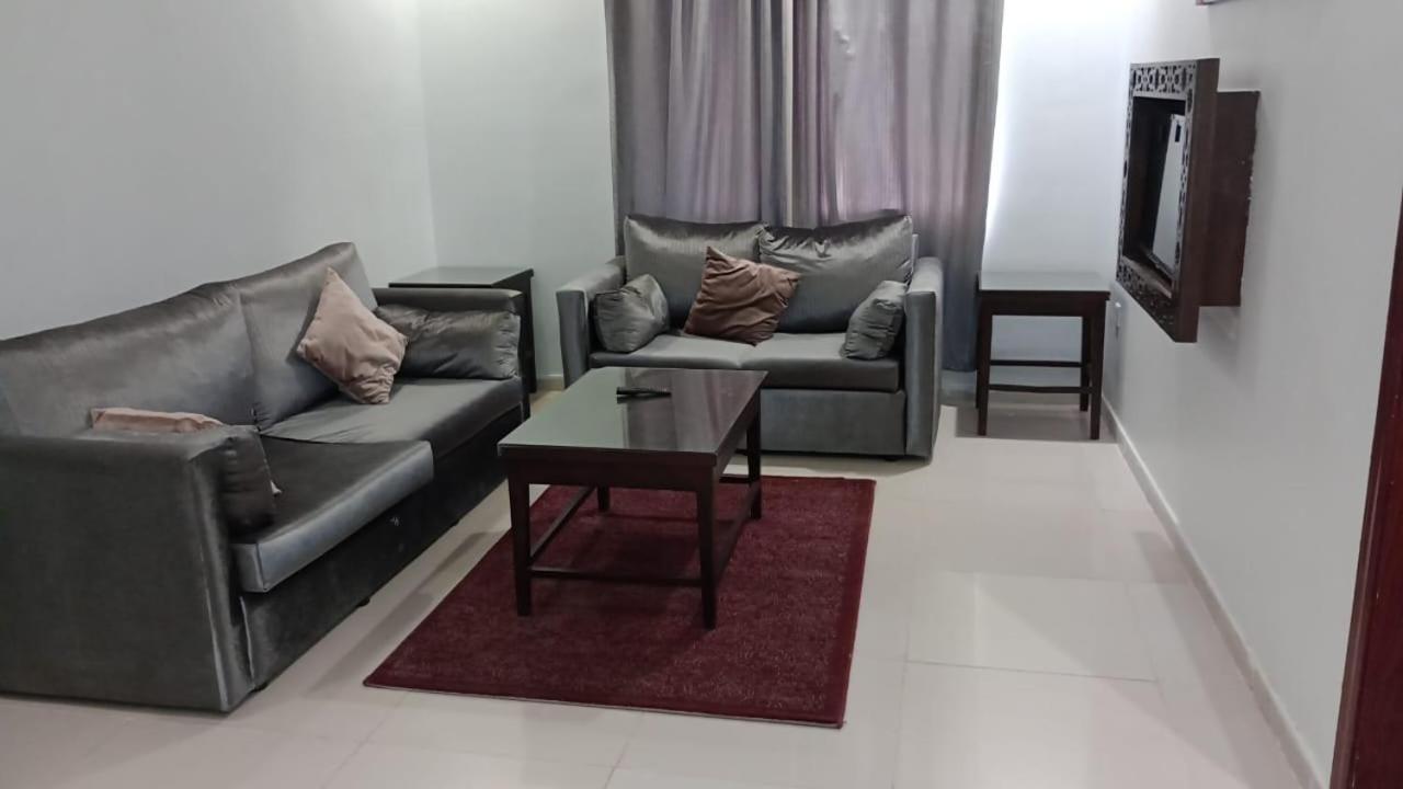 In Taibah Aparthotel Medina Kültér fotó
