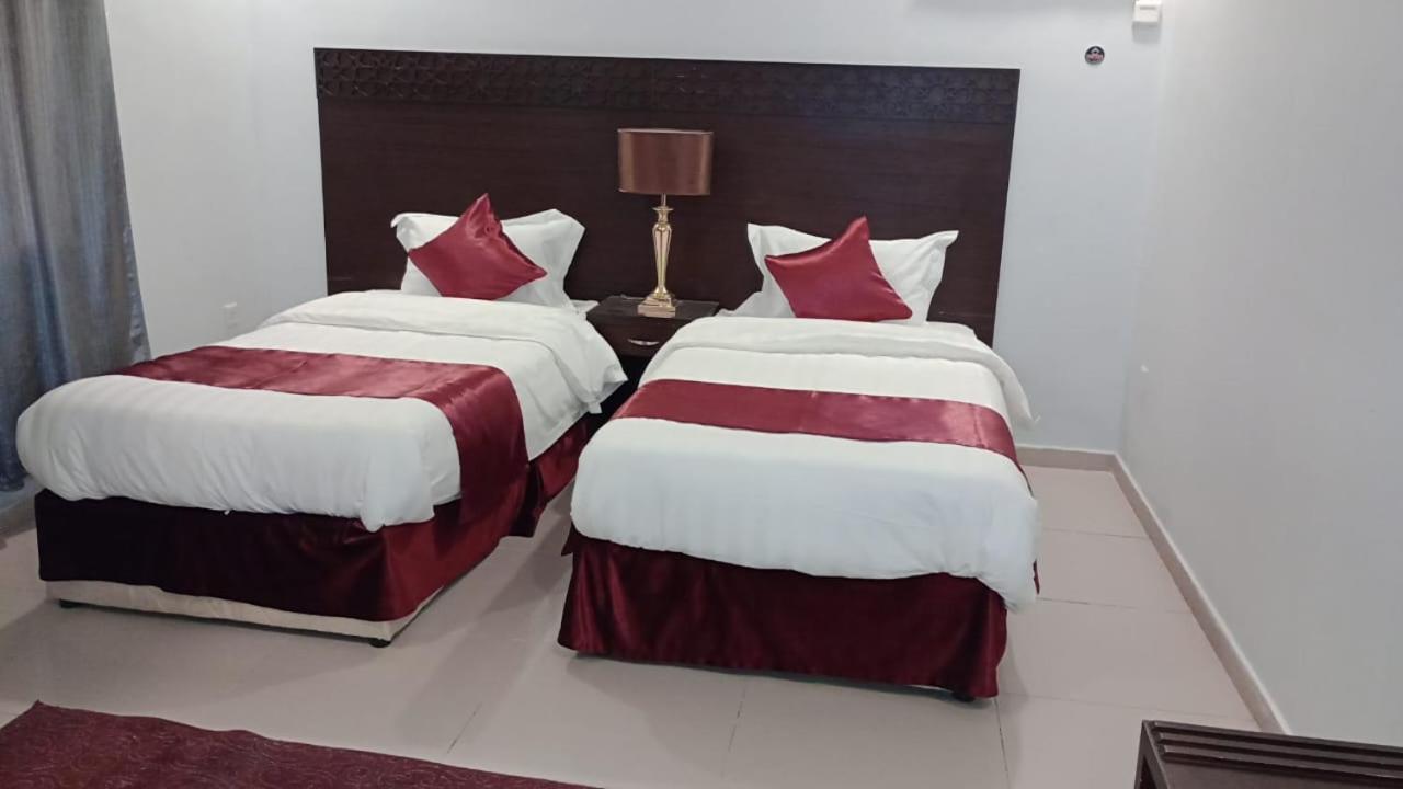 In Taibah Aparthotel Medina Kültér fotó